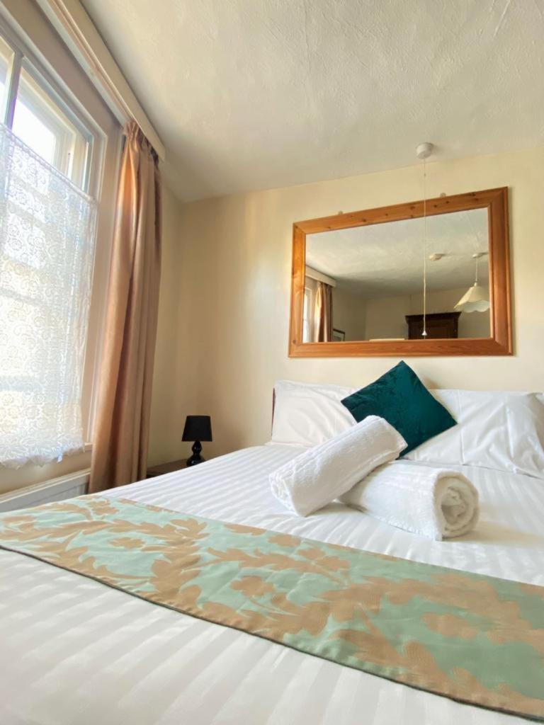 Greyfriars Lodge Canterbury Bagian luar foto